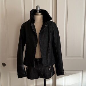 Hollister black faux leather jacket with fur collar, size Small, NWT